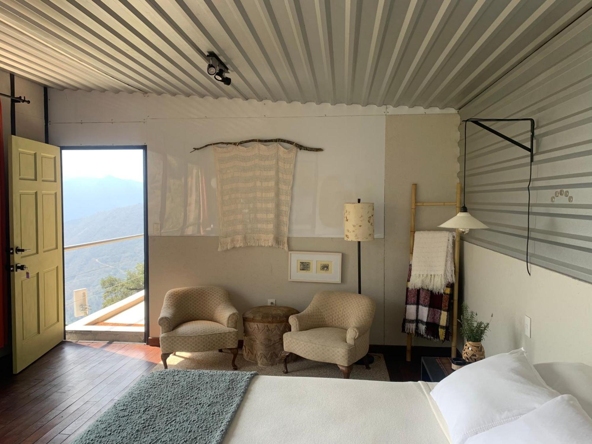 El Tambor Nature Reserve, And Tours Lodge Antigua